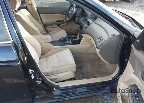 2010 Honda Accord 2.4 Lx-P from USA, damaged, VIN 1HGCP2F47AA106571